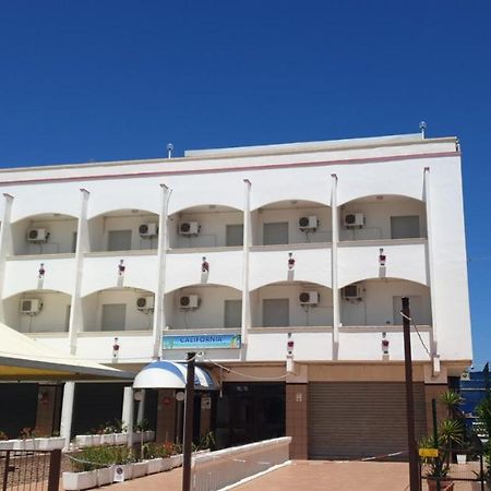 Albergo California Lesina Exterior photo